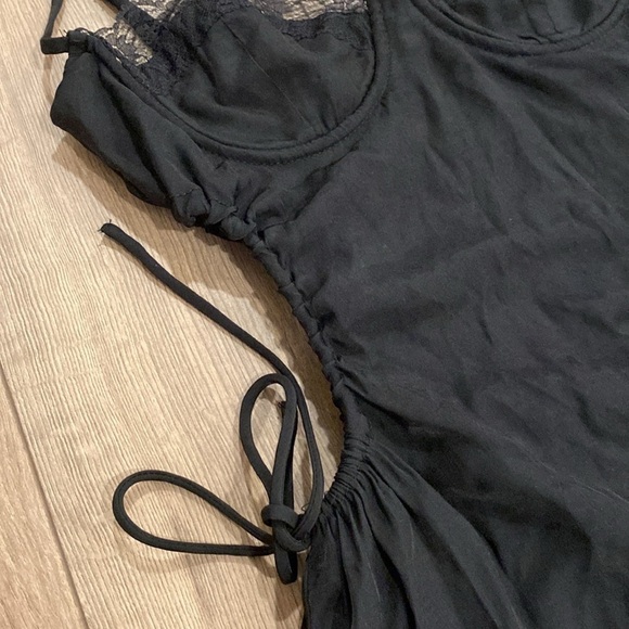 Princess Polly | Hazel Cut Out Mini Dress | Black | Size 6 - Picture 9 of 12